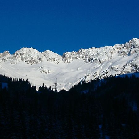Apartamento Haus Saumspitz Sankt Anton am Arlberg Exterior foto