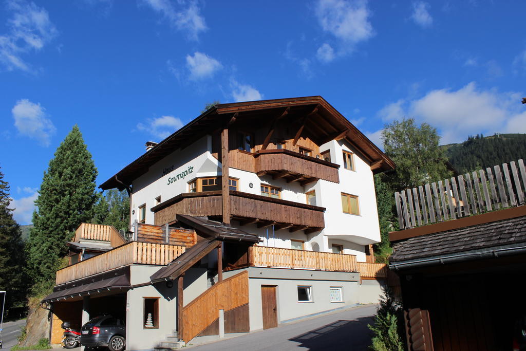 Apartamento Haus Saumspitz Sankt Anton am Arlberg Exterior foto