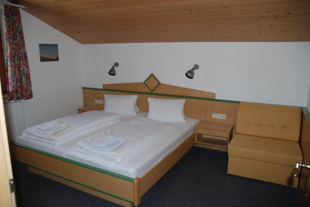 Apartamento Haus Saumspitz Sankt Anton am Arlberg Habitación foto